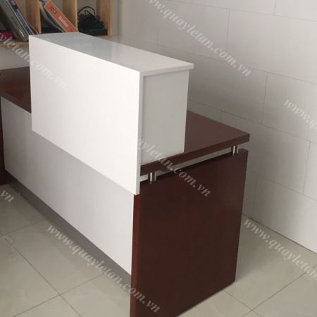 Quầy Lễ Tân Lệch Sơn QLTL S10